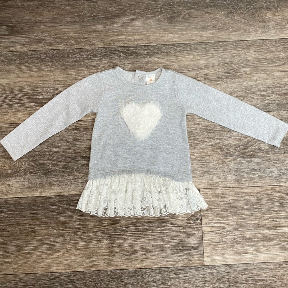 Girls Starting out sweater Top In size 2
 in Excellent Condition